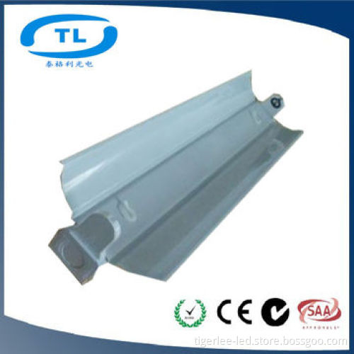 T8 Three tube fixture